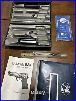 BERETTA 92G GUN CASE WithCleaning Rods, Manual, And Paperwork-Beautiful-VINTAGE