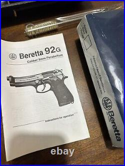 BERETTA 92G GUN CASE WithCleaning Rods, Manual, And Paperwork-Beautiful-VINTAGE