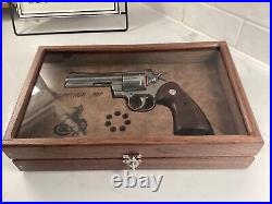 Colt Python 4.25 Barrel Glass Walnut Presentation Case for New Model Python