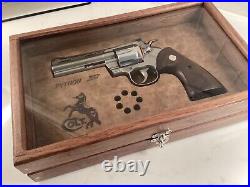 Colt Python 4.25 Barrel Glass Walnut Presentation Case for New Model Python