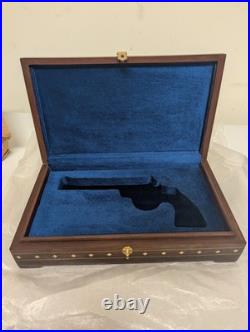 Colt Python 6 In. Indian Rose Wood Blue Velvet Lined Revolver Case