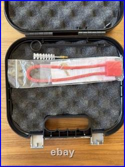 Glock 43X Factory Clam Shell Hard Pistol Case With Lock, Cleaning Brush, Manual Glock 43X Factory Clam Shell Hard Pistol Case With Lock, Cleaning Brush, Manual