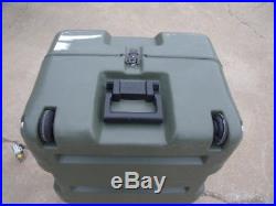 Green Hardigg Pelican Case Crush Proof Submergible 17X21X33 Storage Shipping Box