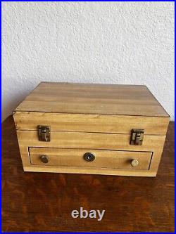 Hand-made Hand-crafted Wooden Gun Box With Key