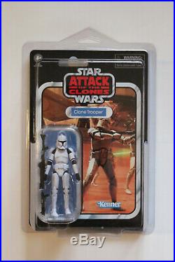Hasbro STAR WARS The Vintage Collection CLONE TROOPER In Hand with STAR CASE