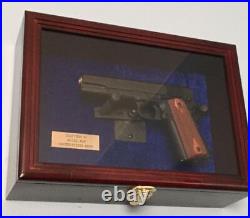 Lockable Pistol Case Single Handgun Wall Mount Cabinet Solid Hardwood Rack Box Lockable Pistol Case Single Handgun Wall Mount Cabinet Solid Hardwood Rack Box