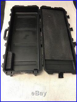 PELICAN Storm Case iM3100 Black withWheels Waterproof Container 39.75x15x7