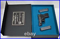 PISTOL GUN PRESENTATION CUSTOM DISPLAY CASE BOX for BERETTA 950 JETFIRE 6,35mm PISTOL GUN PRESENTATION CUSTOM DISPLAY CASE BOX for BERETTA 950 JETFIRE 6,35mm