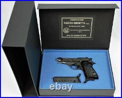 PISTOL GUN PRESENTATION CUSTOM DISPLAY CASE BOX for BERETTA m 70 PUMA. 32.380