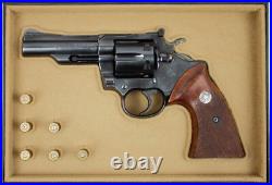 PISTOL GUN PRESENTATION CUSTOM DISPLAY CASE BOX for COLT TROOPER Mk III 4''. 357 PISTOL GUN PRESENTATION CUSTOM DISPLAY CASE BOX for COLT TROOPER Mk III 4''. 357