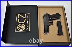 PISTOL GUN PRESENTATION CUSTOM DISPLAY CASE BOX for CZ 27 cal. 7,65 mm. 32 ACP