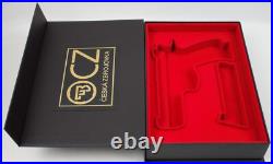 PISTOL GUN PRESENTATION CUSTOM DISPLAY CASE BOX for CZ 75 SP-01 SHADOW 9 x 19 mm PISTOL GUN PRESENTATION CUSTOM DISPLAY CASE BOX for CZ 75 SP-01 SHADOW 9 x 19 mm