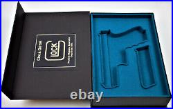 PISTOL GUN PRESENTATION CUSTOM DISPLAY CASE BOX for GLOCK 17 Gen. 3 cal. 9x19 mm