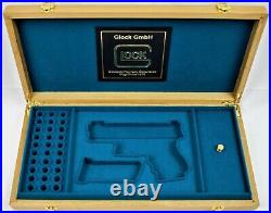 PISTOL GUN PRESENTATION CUSTOM DISPLAY CASE BOX for GLOCK 30 cal. 45 ACP