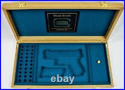 PISTOL GUN PRESENTATION CUSTOM DISPLAY CASE BOX for GLOCK 30 cal. 45 ACP