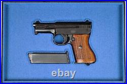 PISTOL GUN PRESENTATION CUSTOM DISPLAY CASE BOX for MAUSER m1910 6,35 mm. 25acp
