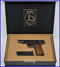 PISTOL GUN PRESENTATION CUSTOM DISPLAY CASE BOX for ORTGIES D-Cat 7,65mm. 32 ACP