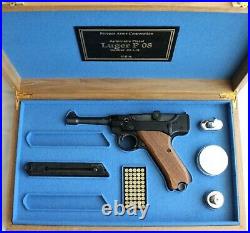 PISTOL GUN PRESENTATION CUSTOM DISPLAY CASE BOX for STOEGER LUGER P08 cal. 22lr