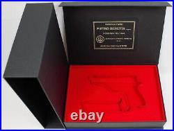 PISTOL PRESENTATION CUSTOM DISPLAY CASE BOX for BERETTA 1971 m71 JAGUAR. 22LR
