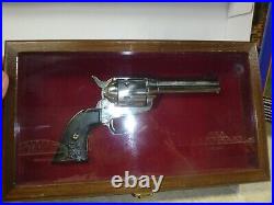 PRESENTATION Gun Display Case LARGE WALNUT Handgun S/A Revolver Box