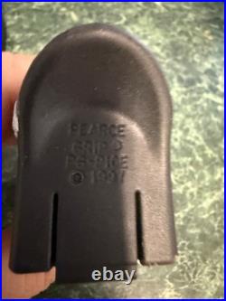 Para-Ordance P10 hard factory gun case with grips, grip extender, 10 round clip