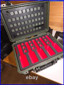 Pelican 1500 Hard Protector Case 5 Pistol Foam Configuration MOLLE Grid Pelican 1500 Hard Protector Case 5 Pistol Foam Configuration MOLLE Grid