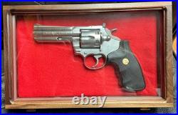 Pistol Gun Presentation Case Glass Top Wood Box Colt Revolvers Snake Python 6 4