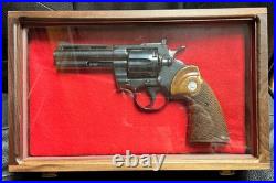 Pistol Gun Presentation Case Glass Top Wood Box Colt Revolvers Snake Python 6 4