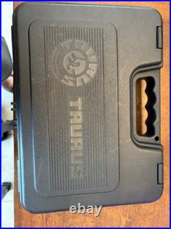 Pistol Storage Case Taurus Model PT800 Series Manual PT809 OEM Hardshell 10H16