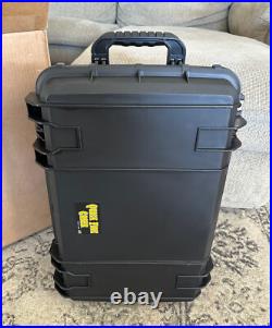 Quick Fire QF920RBKL Rolling Pistol Case Watertight with Locks LARGE CAPACITY