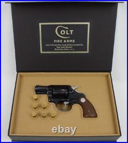 REVOLVER GUN PRESENTATION CUSTOM DISPLAY CASE BOX for COLT AGENT cal. 38 Special REVOLVER GUN PRESENTATION CUSTOM DISPLAY CASE BOX for COLT AGENT cal. 38 Special
