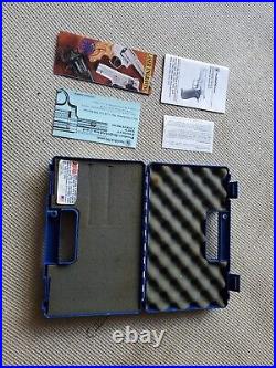 S&W Smith & Wesson Original Medium Factory Pistol Case with manual warranty papers