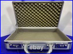 Smith&Wesson Performance Center Aluminum Case Includes 2 1911 9MM 10rd Mags Smith&Wesson Performance Center Aluminum Case Includes 2 1911 9MM 10rd Mags