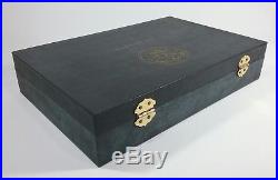 VINTAGE SMITH & WESSON BLACK or dark blue BOX CASE 44 MAGNUM clam shell