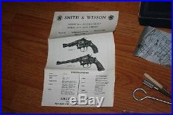 VINTAGE SMITH & WESSON PISTOL BOX / CASE ORIGINAL Model 34 22/32 kit Gun box
