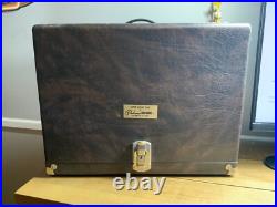 VTG Brown Pachmayr Gun Works Super Deluxe Case, No Key, Adjustable Look-Grip Tray