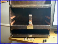 VTG Brown Pachmayr Gun Works Super Deluxe Case, No Key, Adjustable Look-Grip Tray