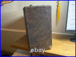 VTG Brown Pachmayr Gun Works Super Deluxe Case, No Key, Adjustable Look-Grip Tray