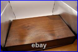 Very Nice Dual hardwood lined gun case box superb Key Lock Mint pistol revolver