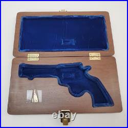Vintage Walnut Revolver Case w Key Presto 2442 Blue Velvet Liner Gun Box Display