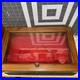 Vintage_Wooden_Display_Gun_Case_01_nkn