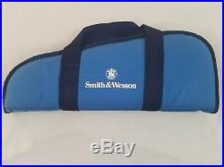 Vintage XL Smith and Wesson Blue Soft Padded Pistol Revolver Case Zippered Bag &